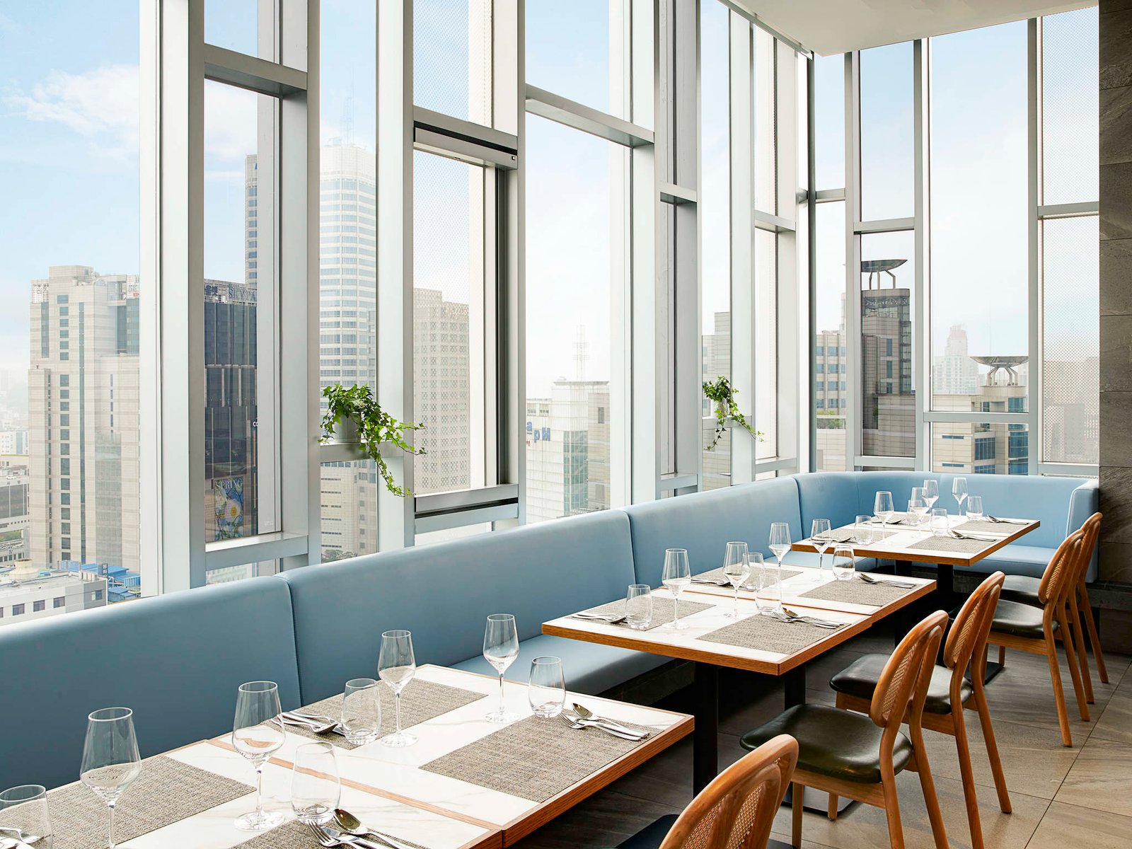Novotel Ambassador Seoul Dongdaemun Hotels & Residences, food exchange