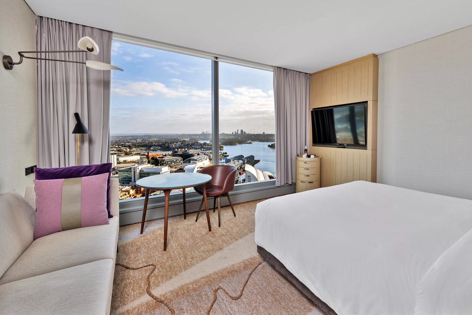 Sofitel Sydney Darling Harbour — rooms