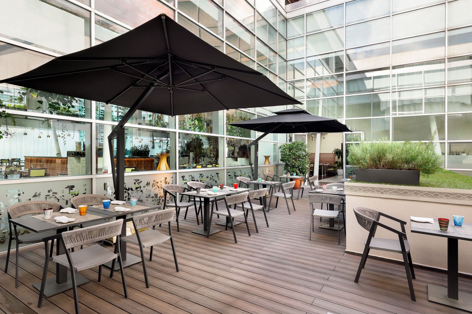 Sheraton Milan Malpensa Airport Hotel & Conference Centre, at the table