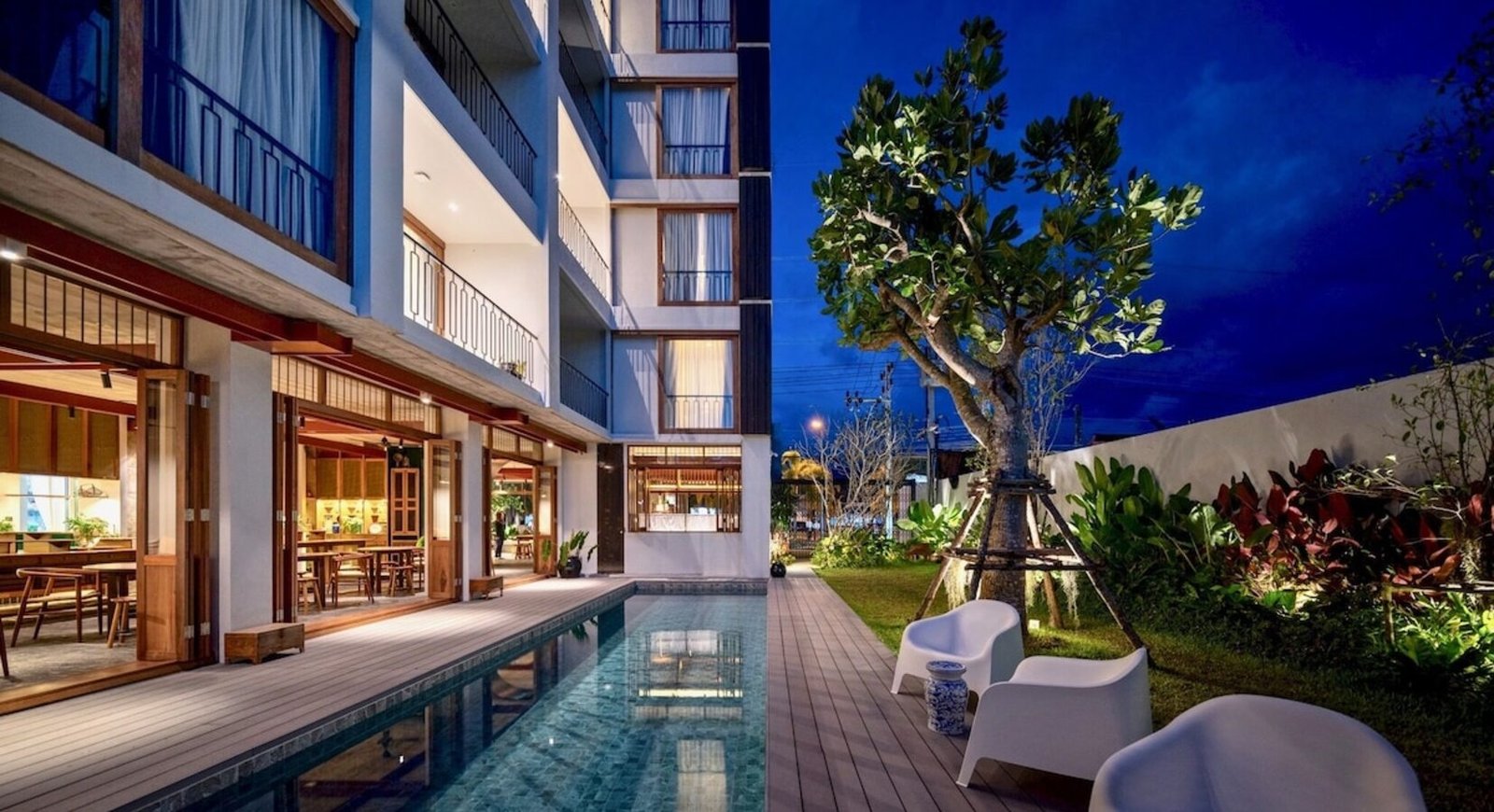 Hotel Gahn, the pool
