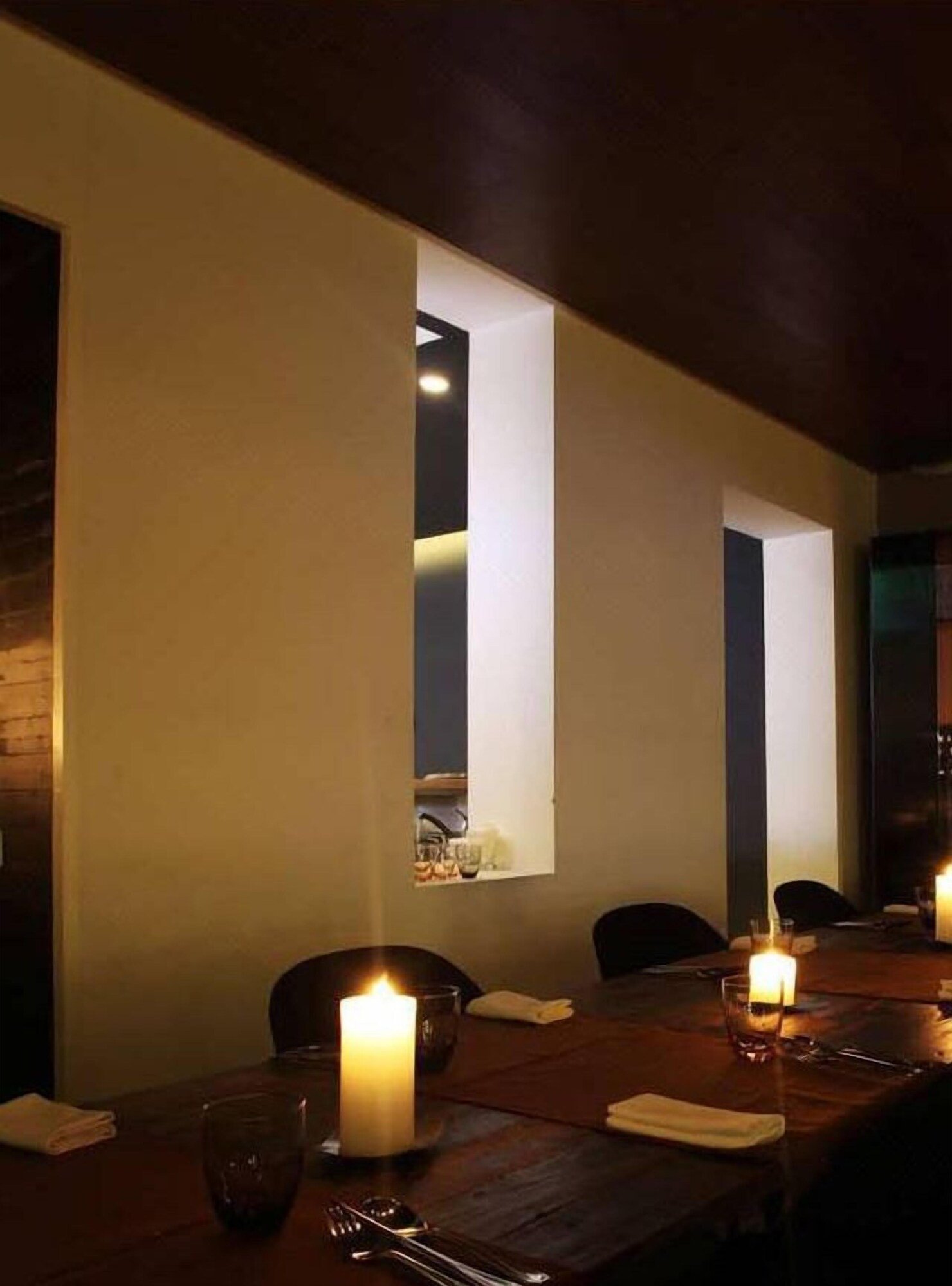 The Waterhouse at South Bund, table no. 1