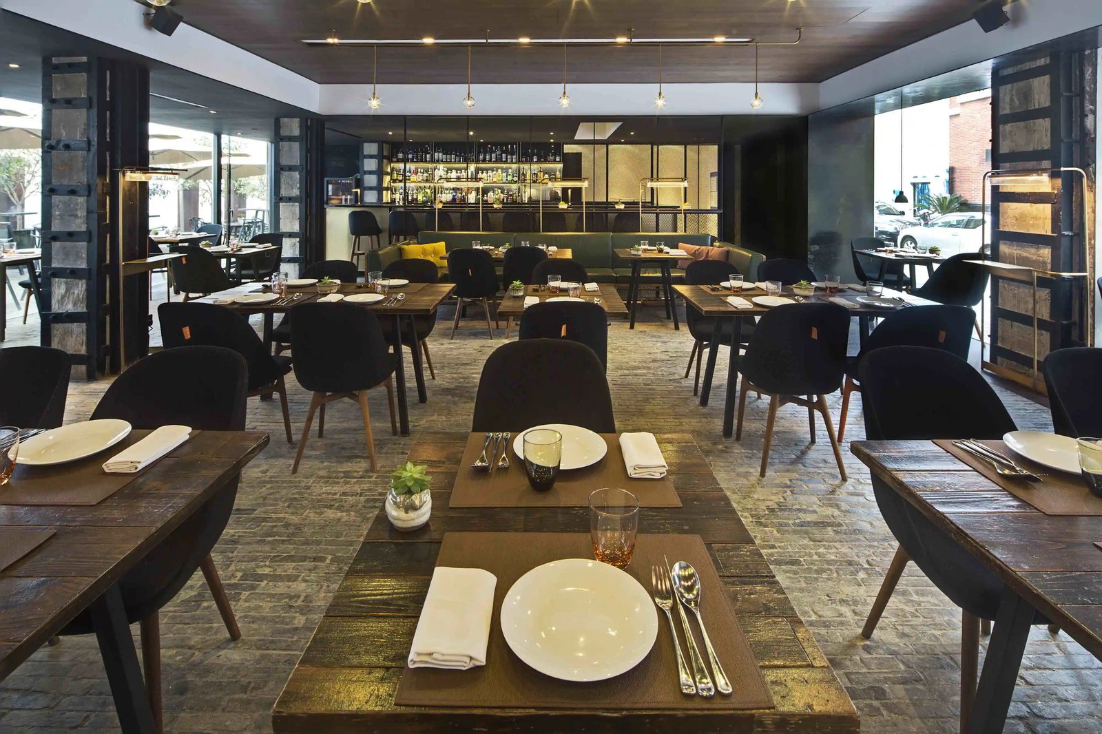 The Waterhouse at South Bund, table no. 1