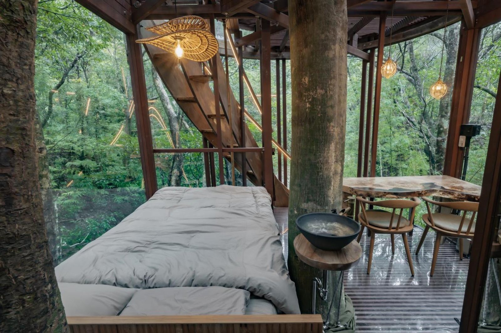 Treeful Treehouse