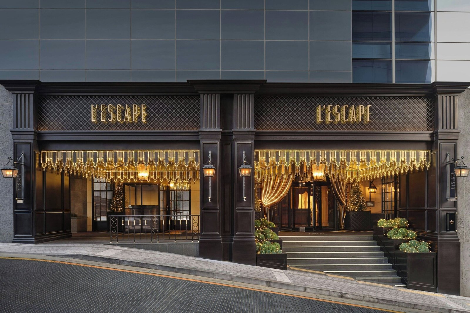 L'Escape Hotel, how it began