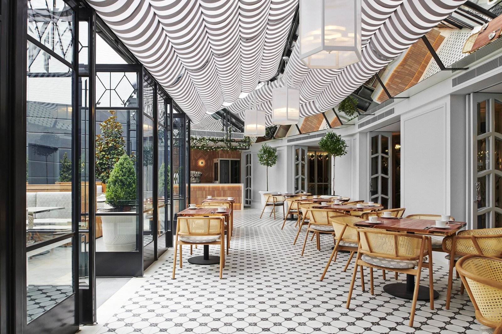 The Royce Hotel — eat & drink