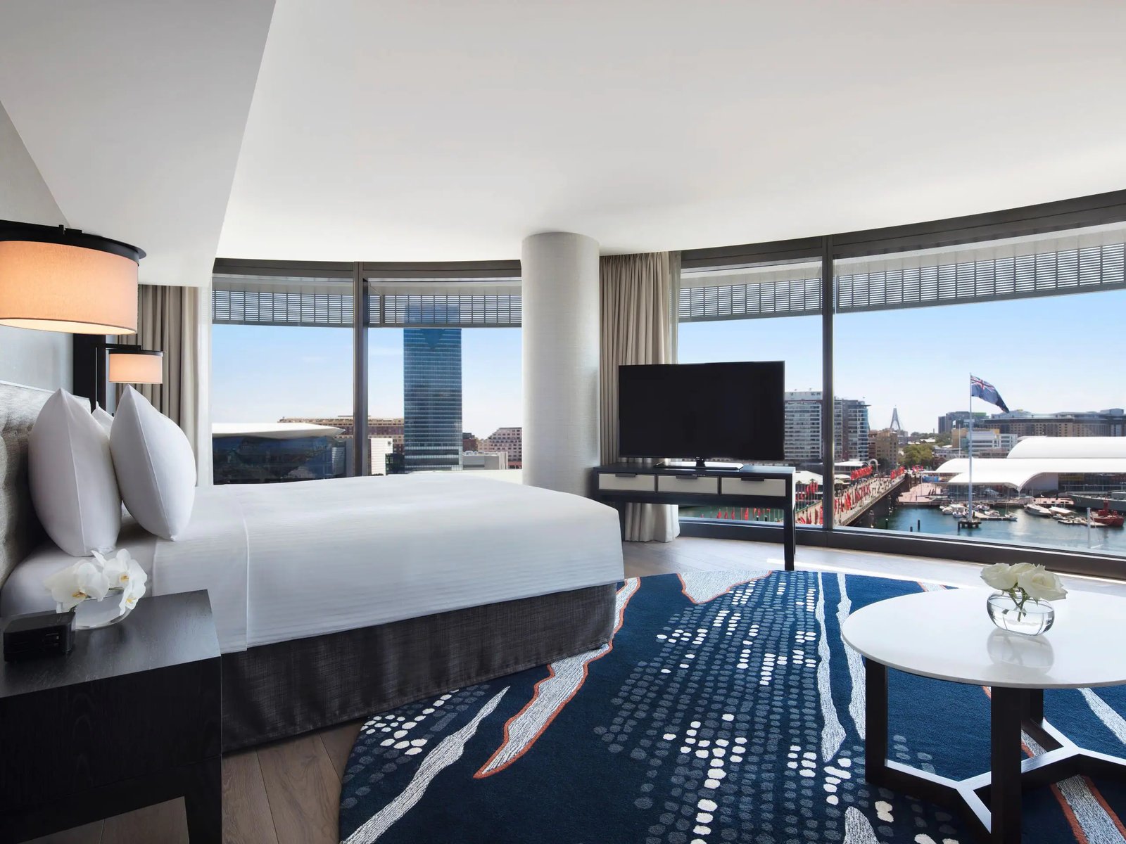 Hyatt Regency Sydney — vibe