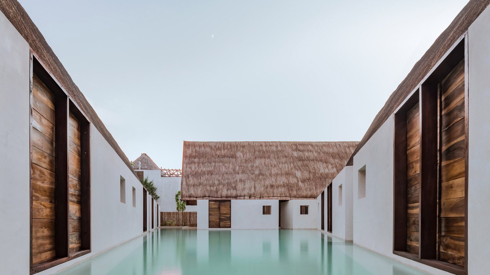 Hotel Punta Caliza