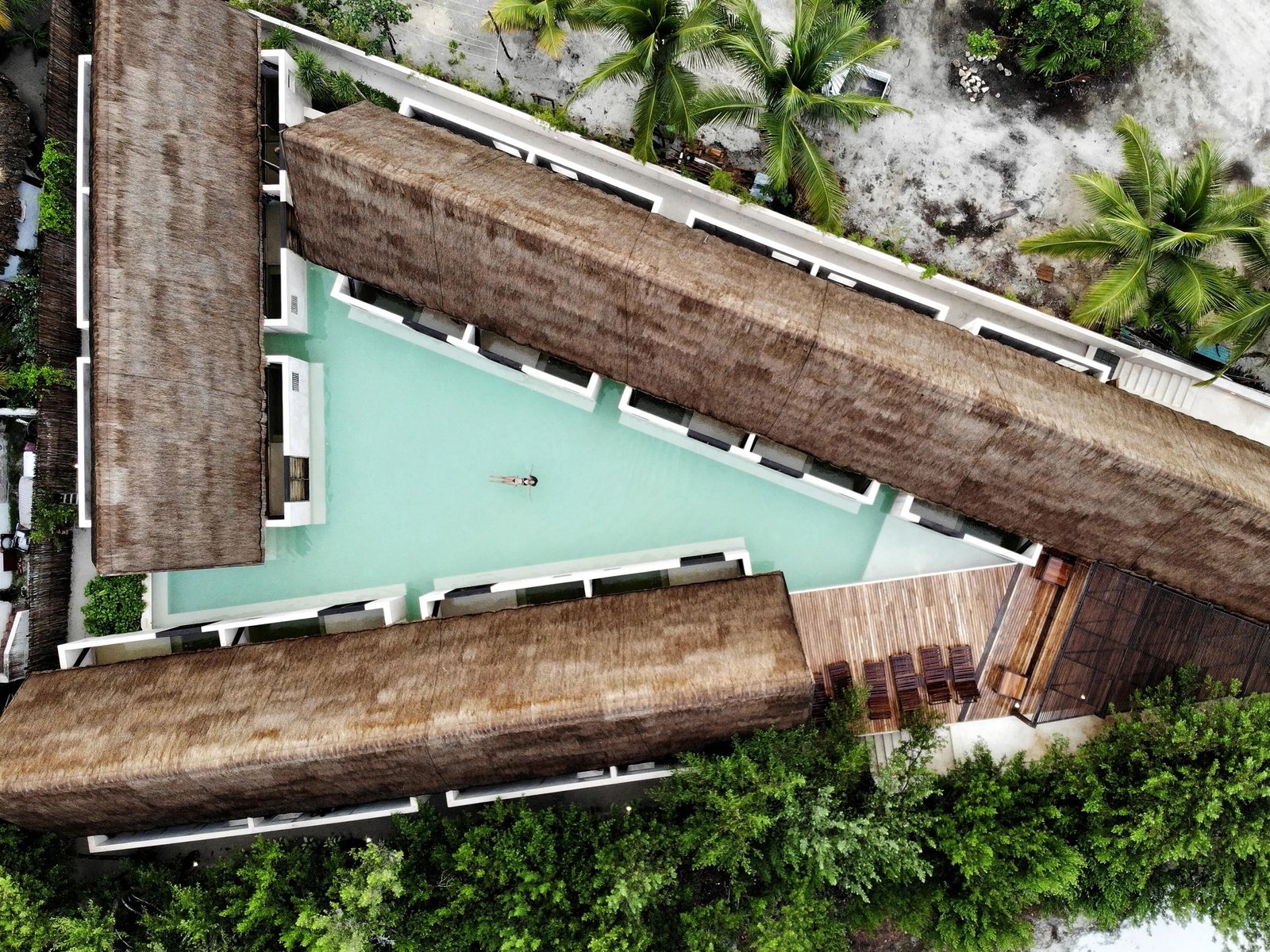 Hotel Punta Caliza