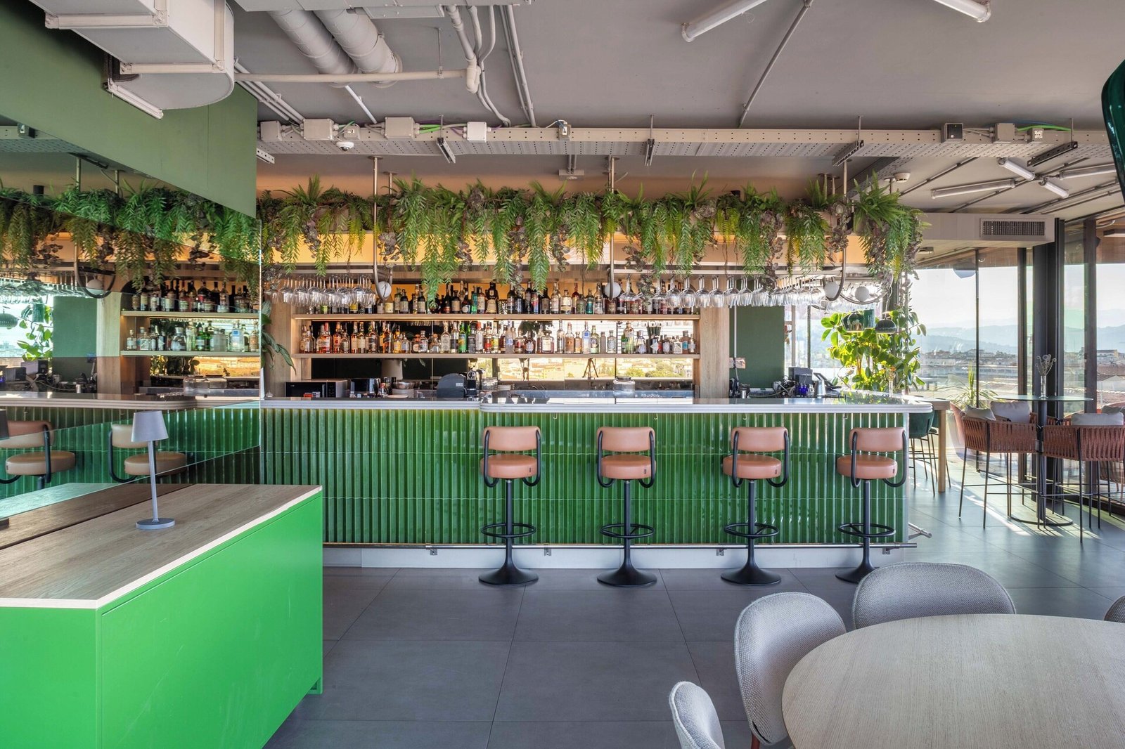The Social Hub Florence Lavagnini, rooftop sky bar
