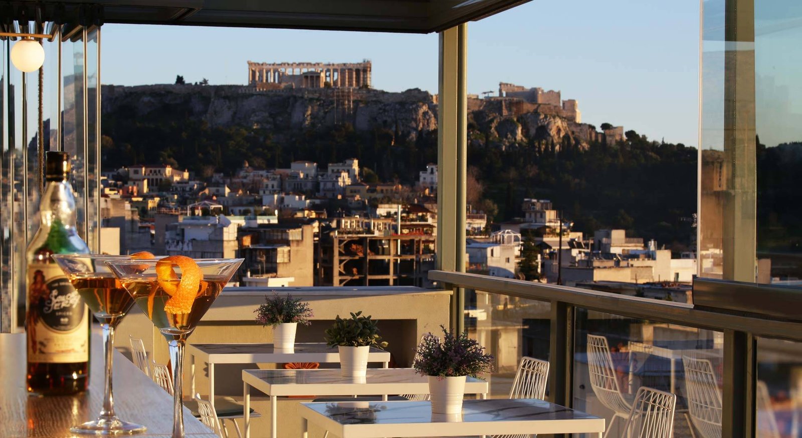 Evripides Hotel, 7th floor bar