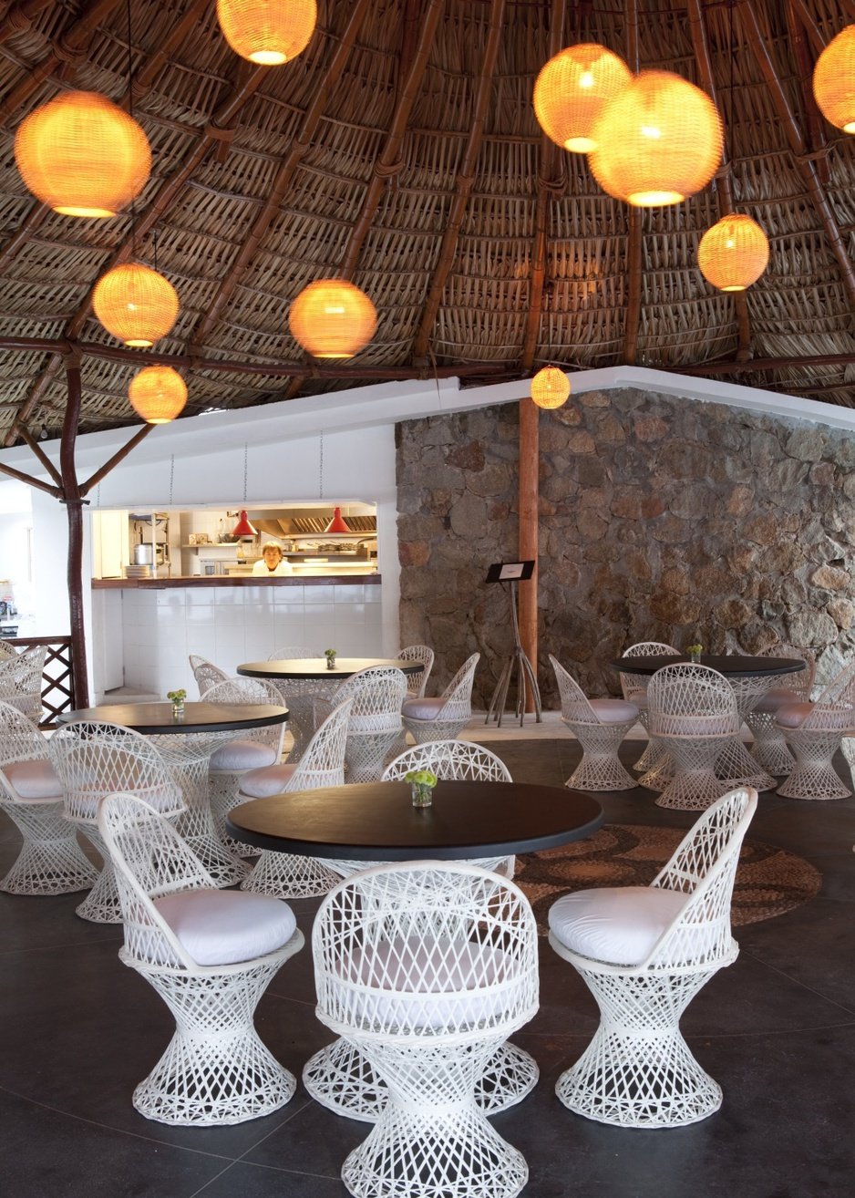 Hotel Boca Chica, at the table
