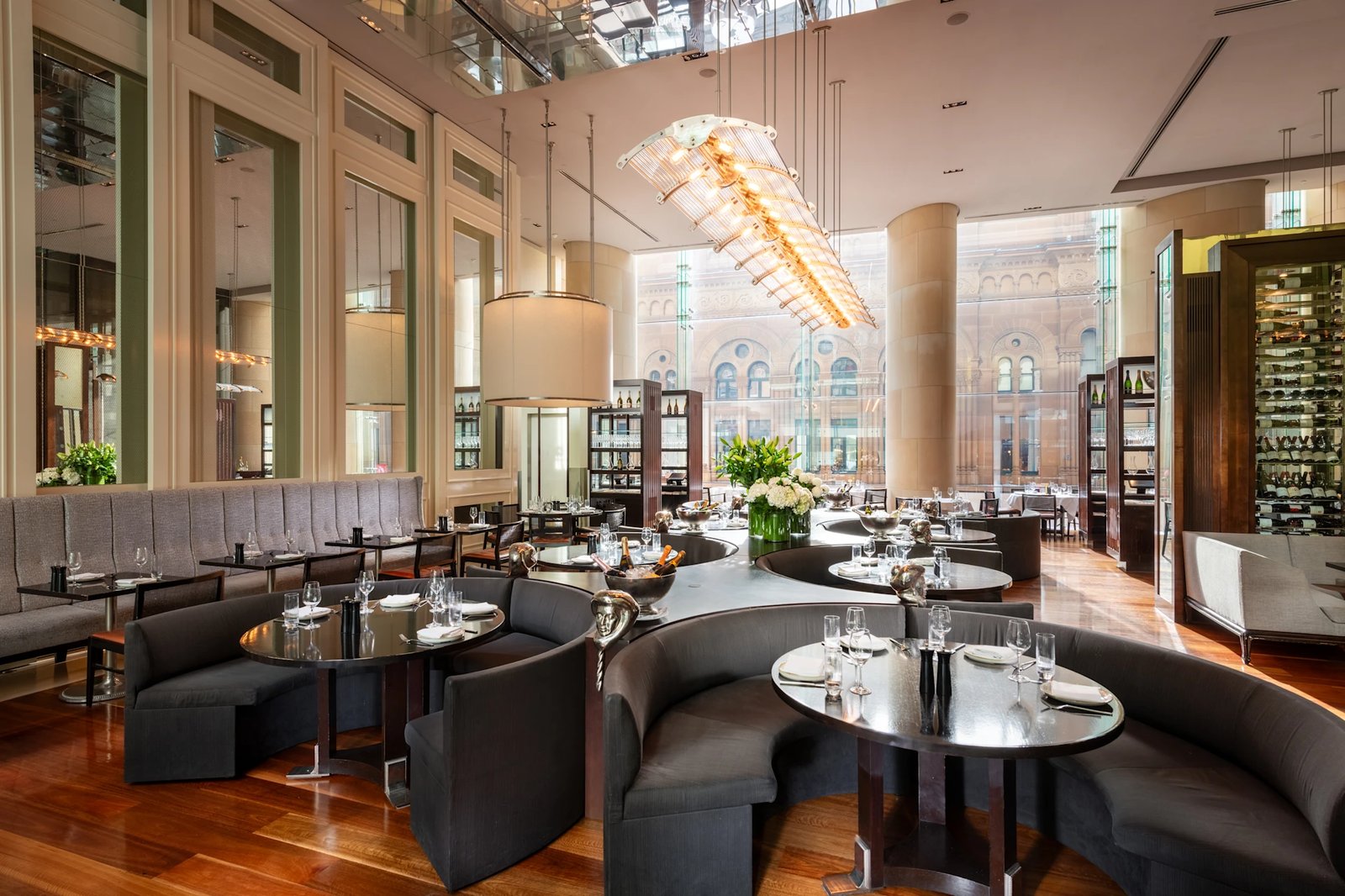 Hilton Sydney — vibe