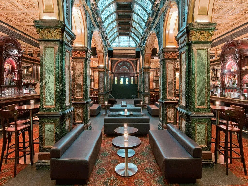 Hilton Sydney — backstory