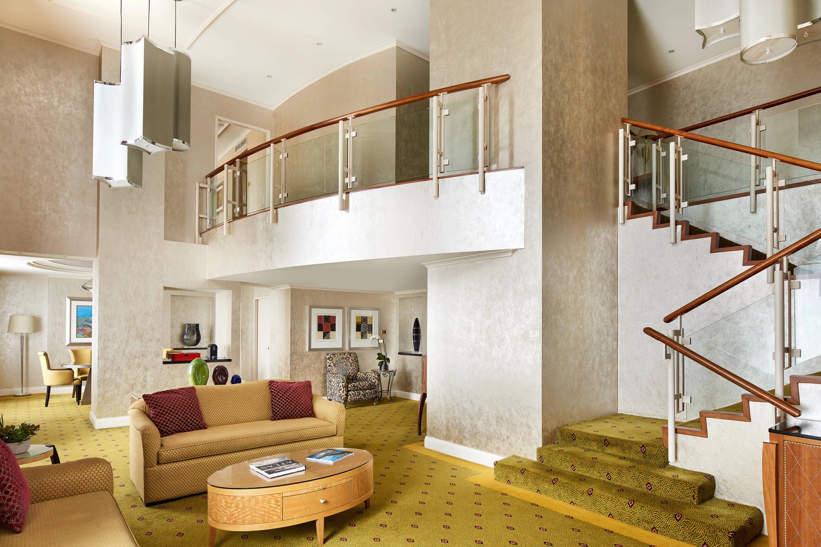 Sydney Harbour Marriott Hotel at Circular Quay — vibe