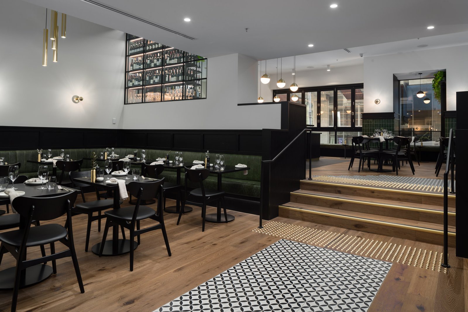 Victoria Hotel — eat & drink