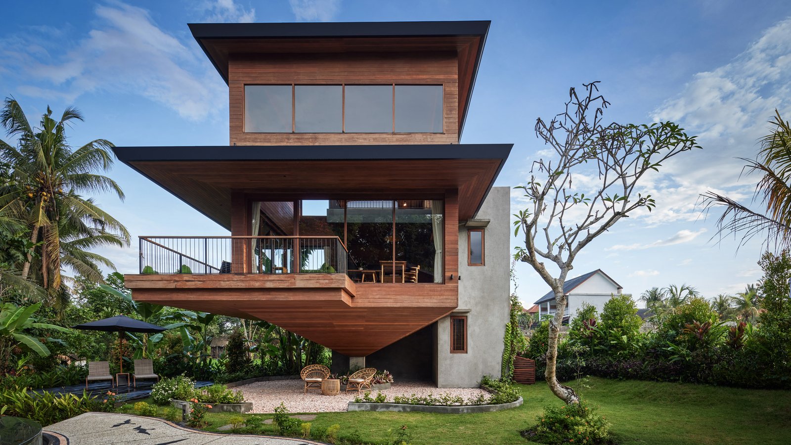Birdhouses Bali, how it began