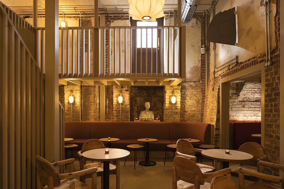 Fort Road Hotel, fort road bar