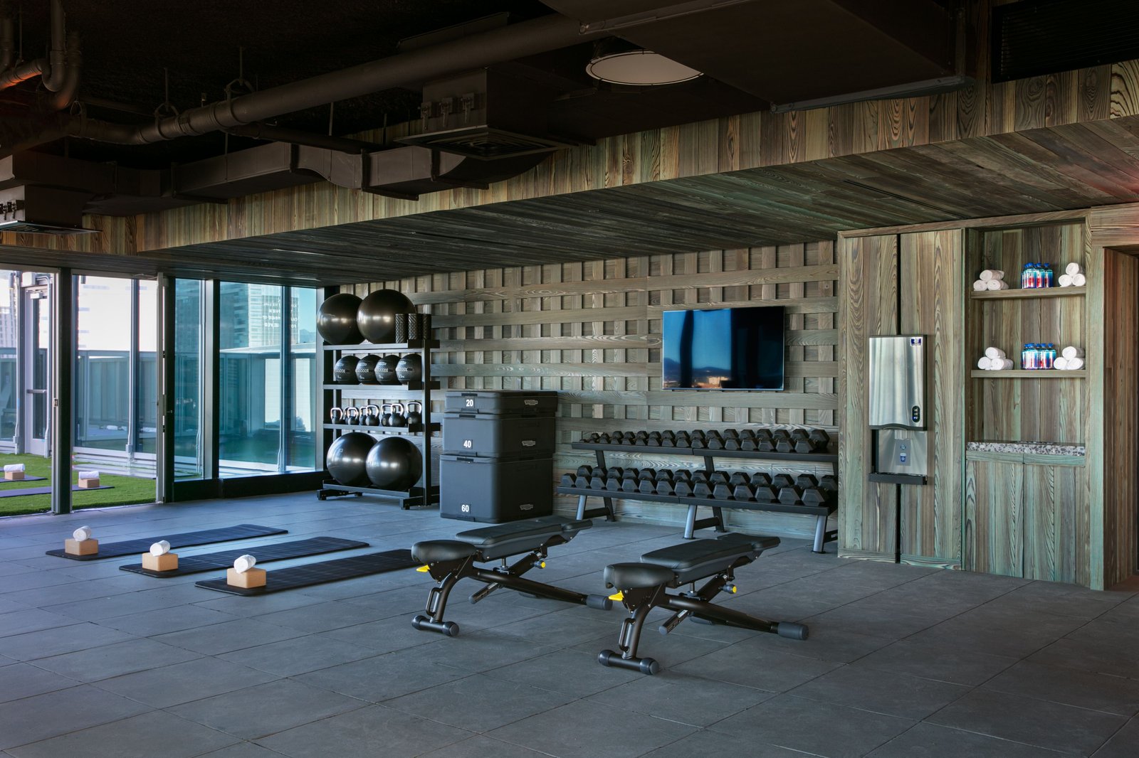 Moxy Downtown Los Angeles, the gym