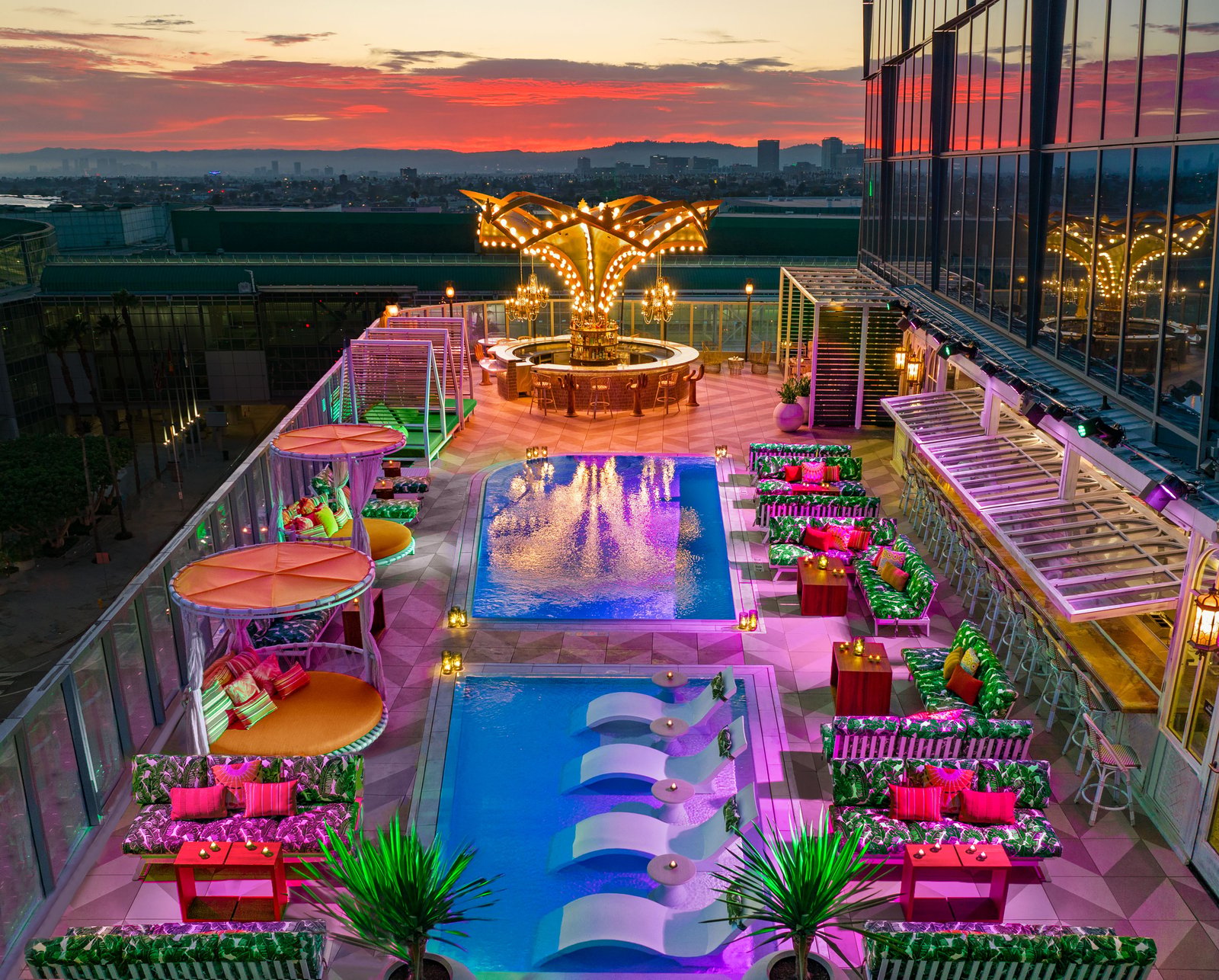Moxy Downtown Los Angeles