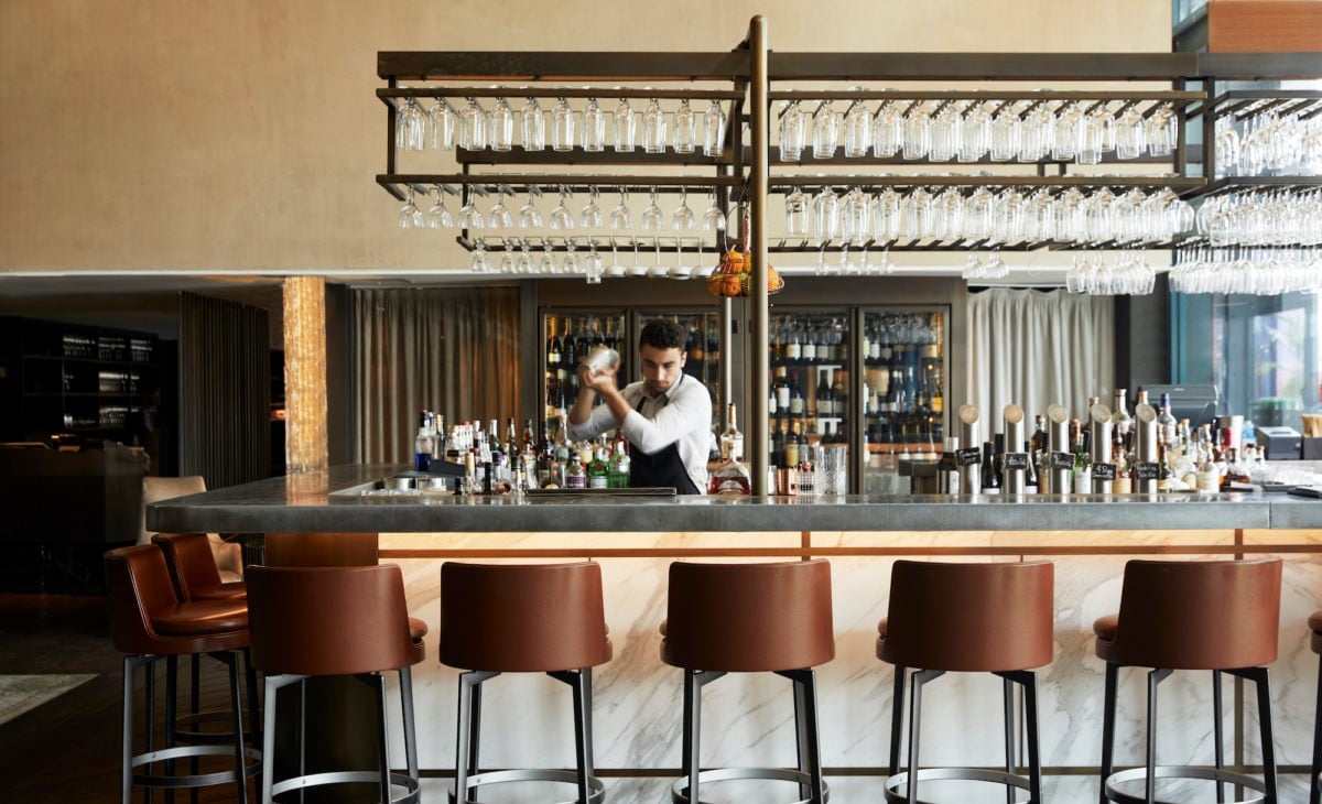 Pier One Sydney Harbour, pier bar