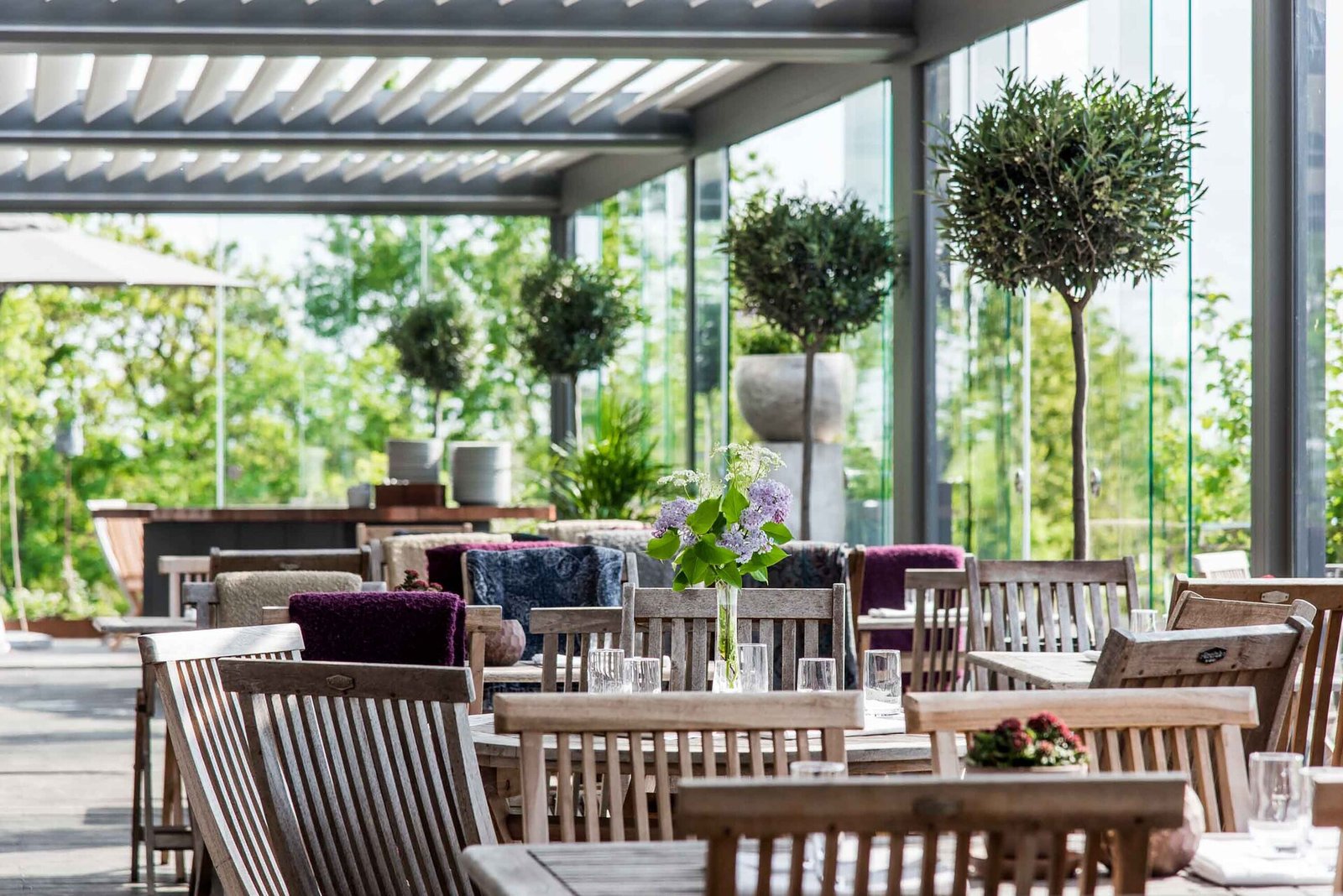 Arken Hotel & Art Garden Spa, restaurant flora