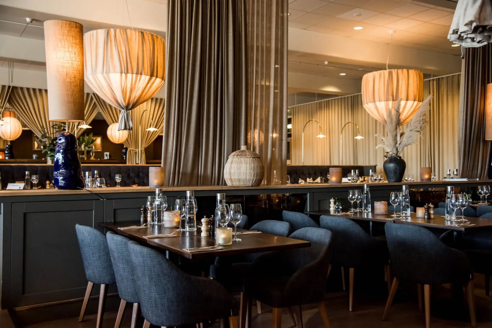 Arken Hotel & Art Garden Spa, restaurant flora