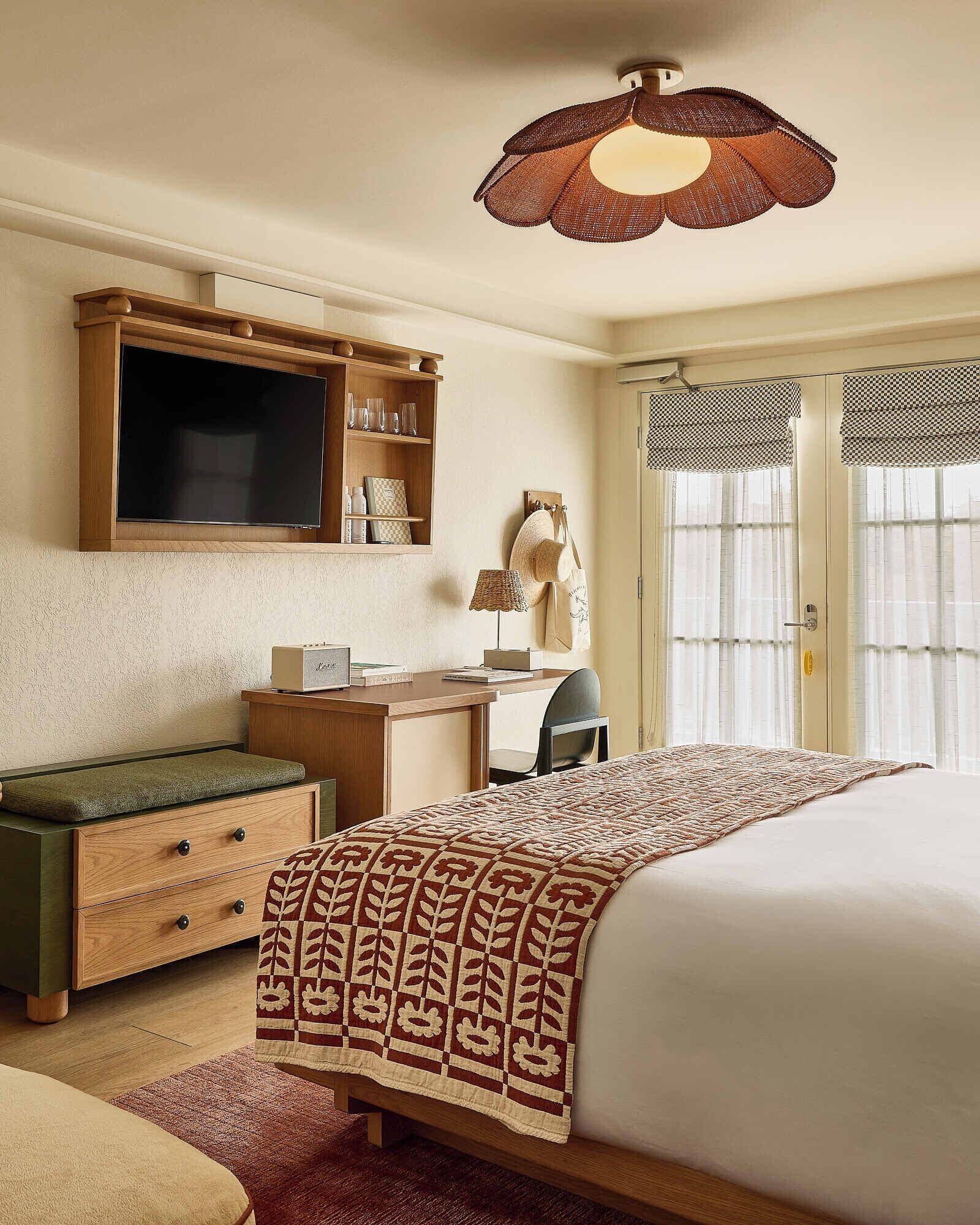 The Beachside Hotel