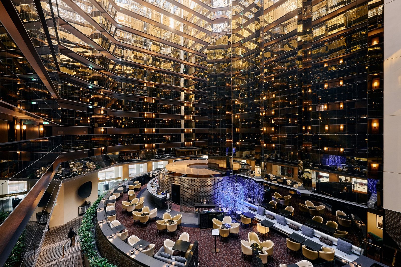 Sofitel Melbourne on Collins — vibe
