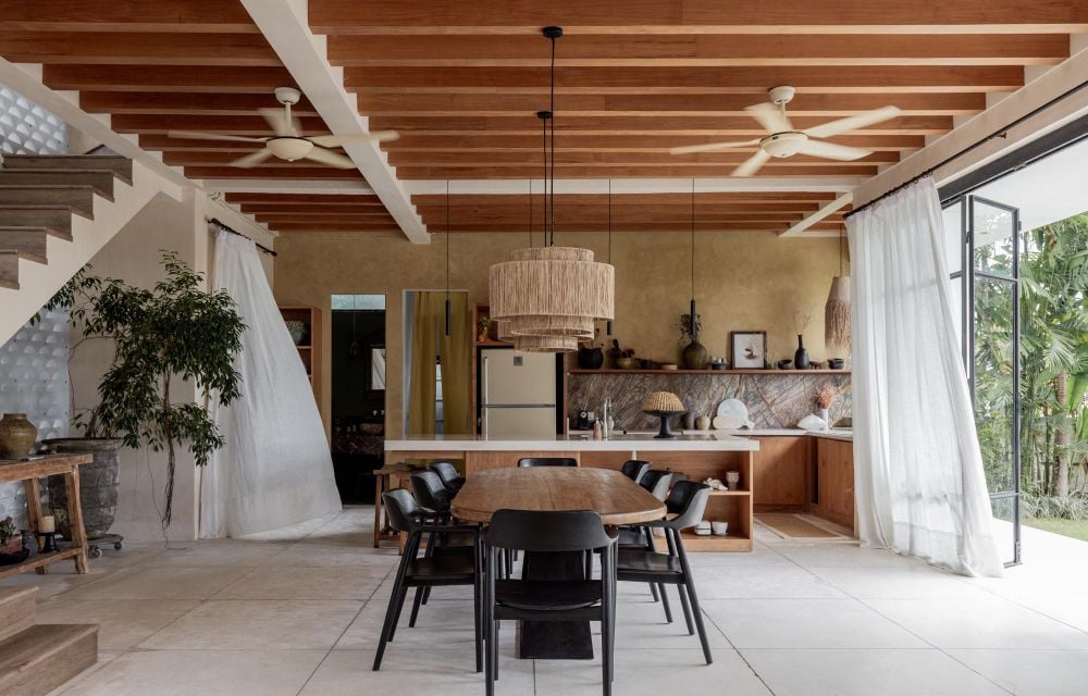 Bi Design House, at the table