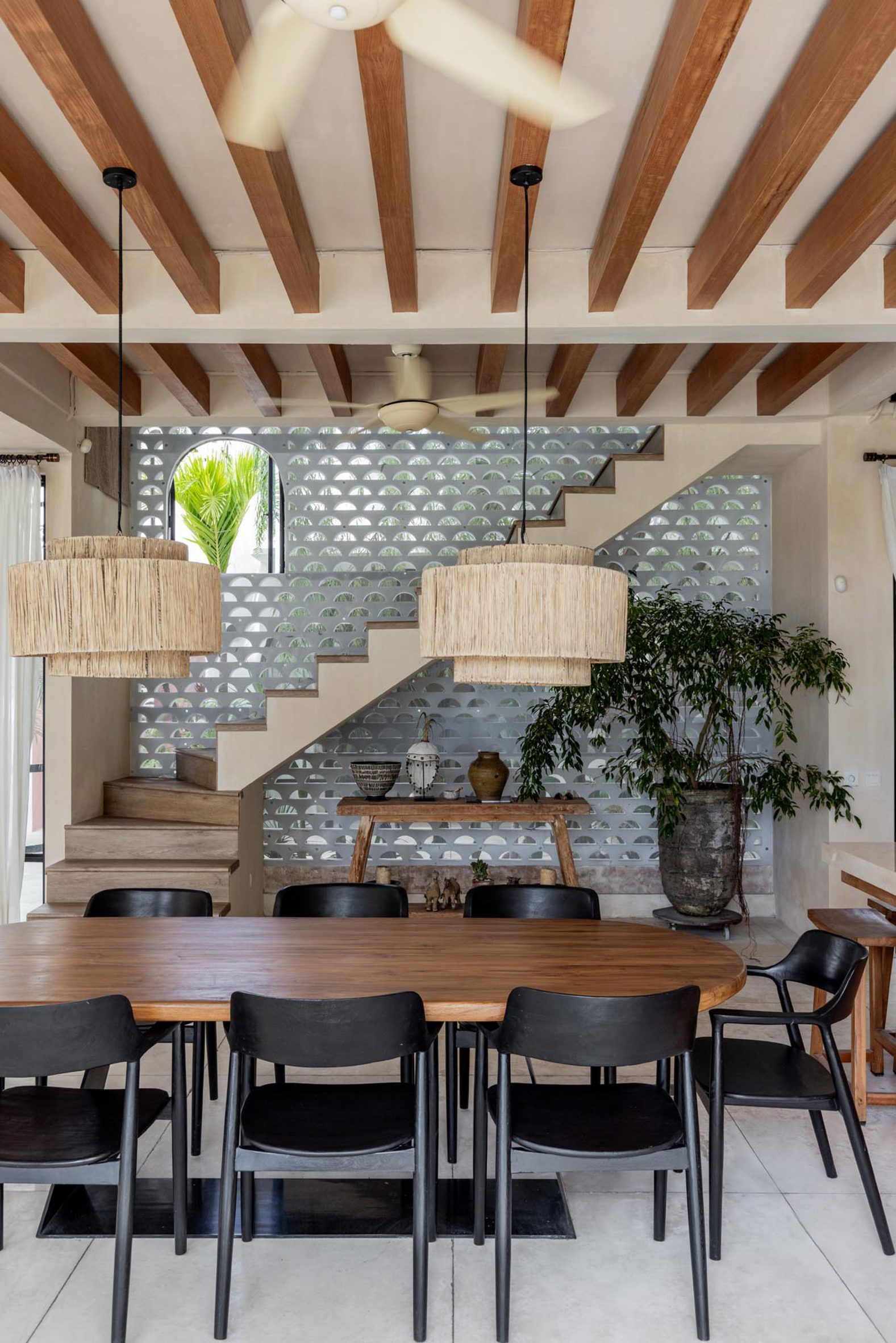 Bi Design House, at the table