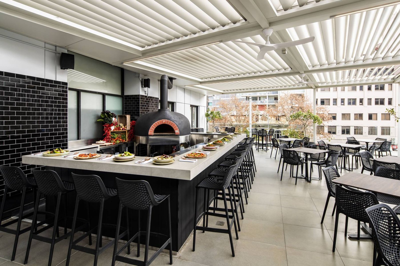 Mercure Sydney — eat & drink