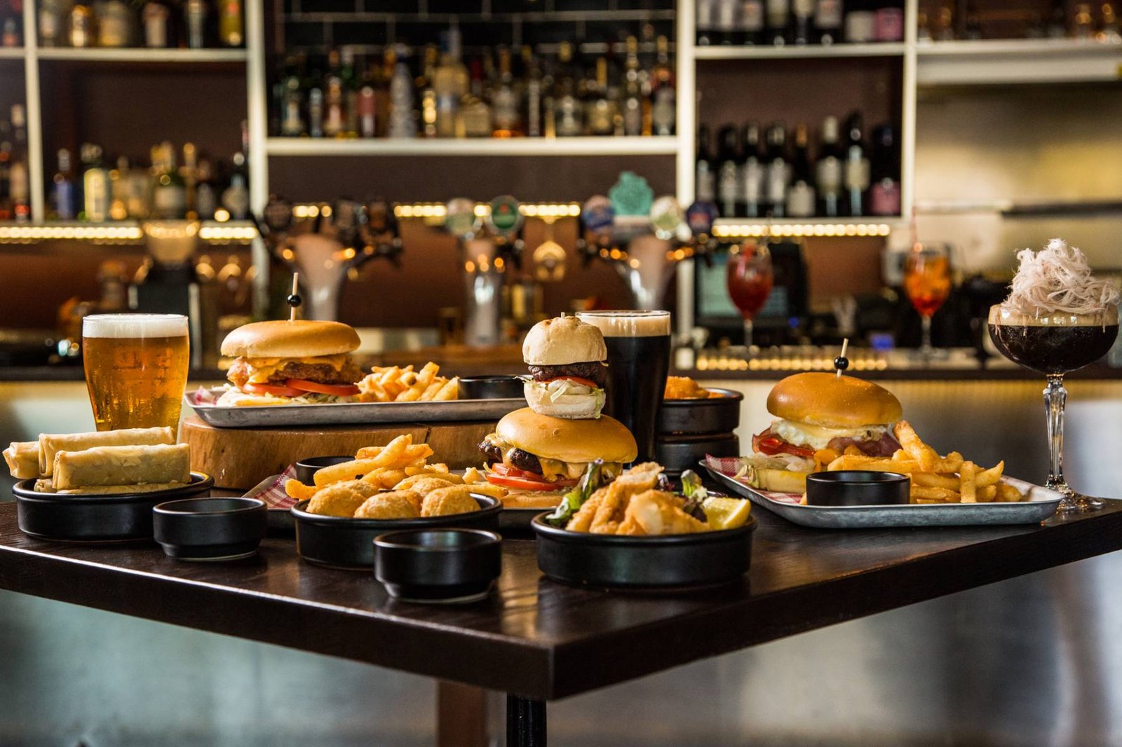 Mercure Sydney — eat & drink
