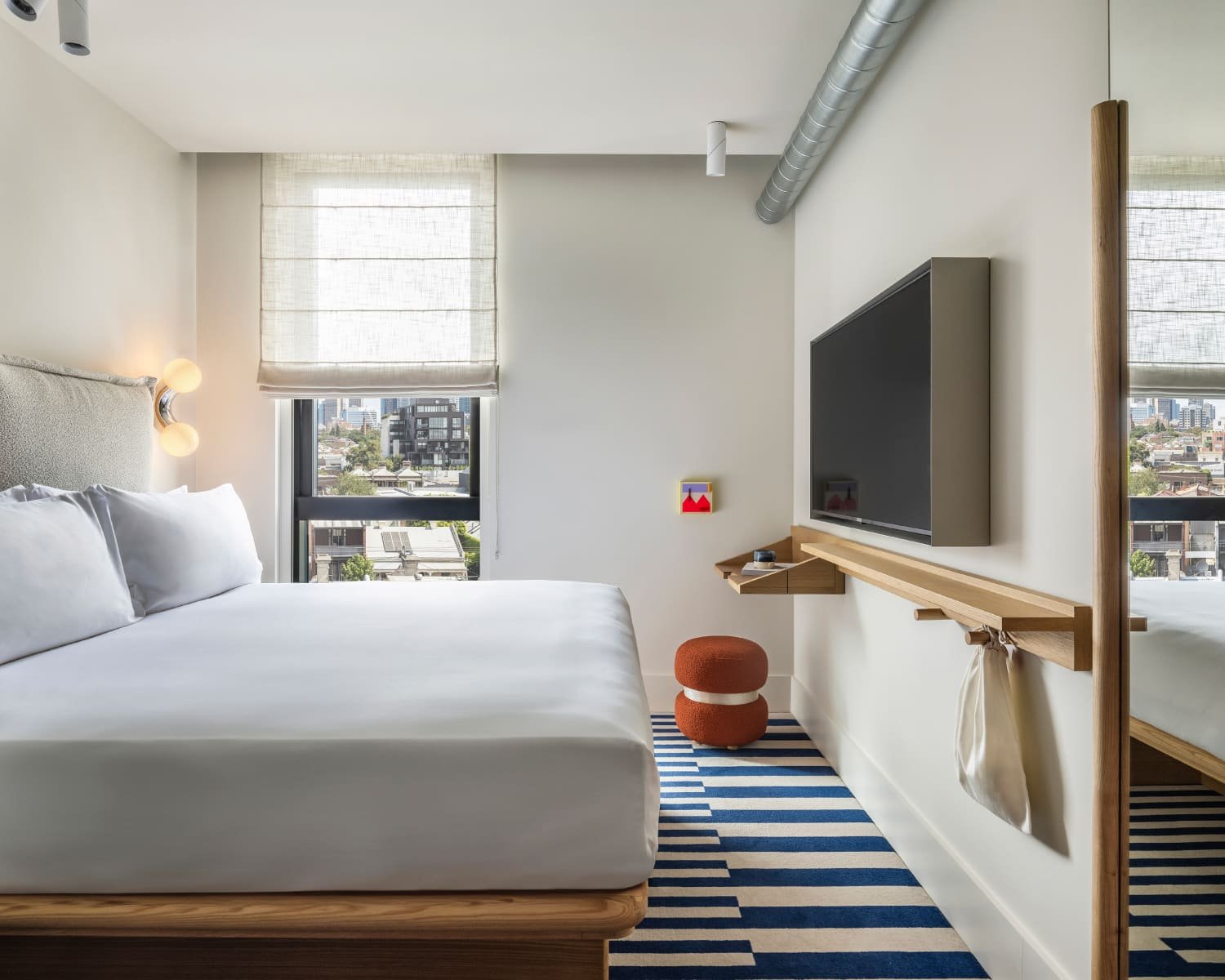 The StandardX Melbourne — vibe