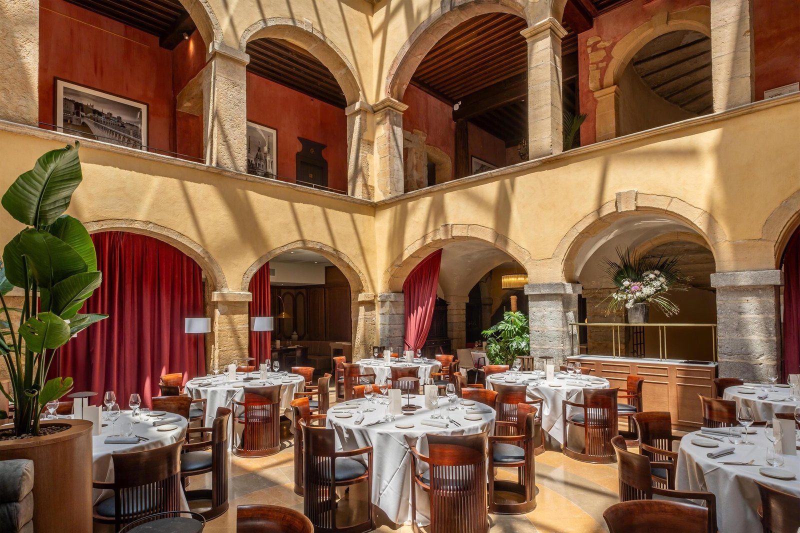Cour des Loges Lyon, A Radisson Collection Hotel, les loges