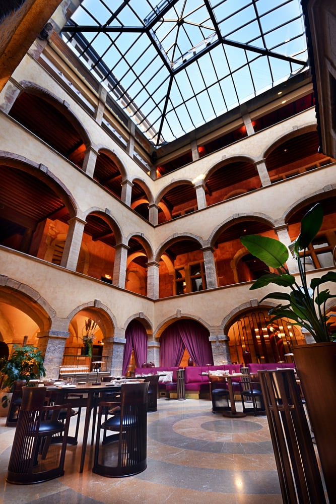 Cour des Loges Lyon, A Radisson Collection Hotel, les loges