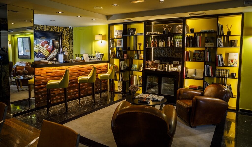 Hotel Miró, honesty bar
