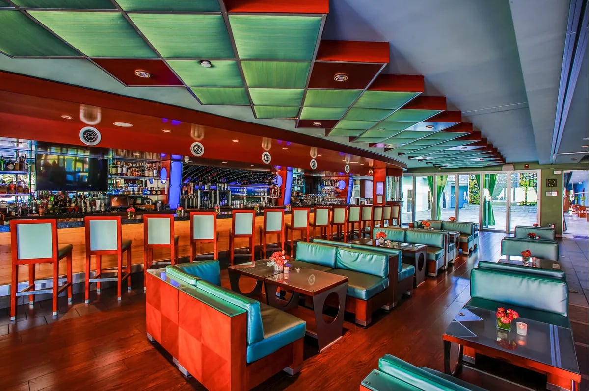 Shade Hotel Manhattan Beach, zinc@shade