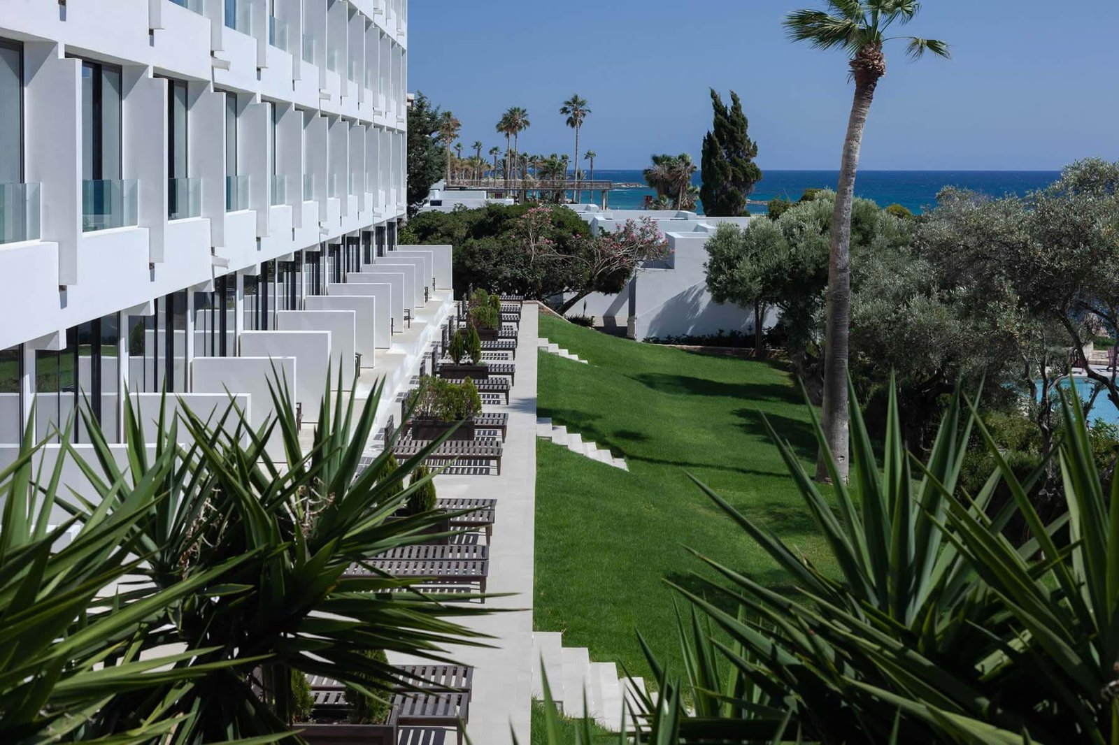Almyra Hotel, how it began