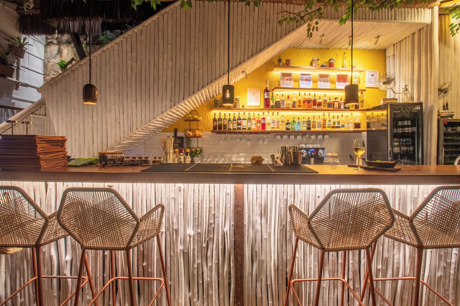 Casas Brancas Boutique Hotel & Spa, at the table