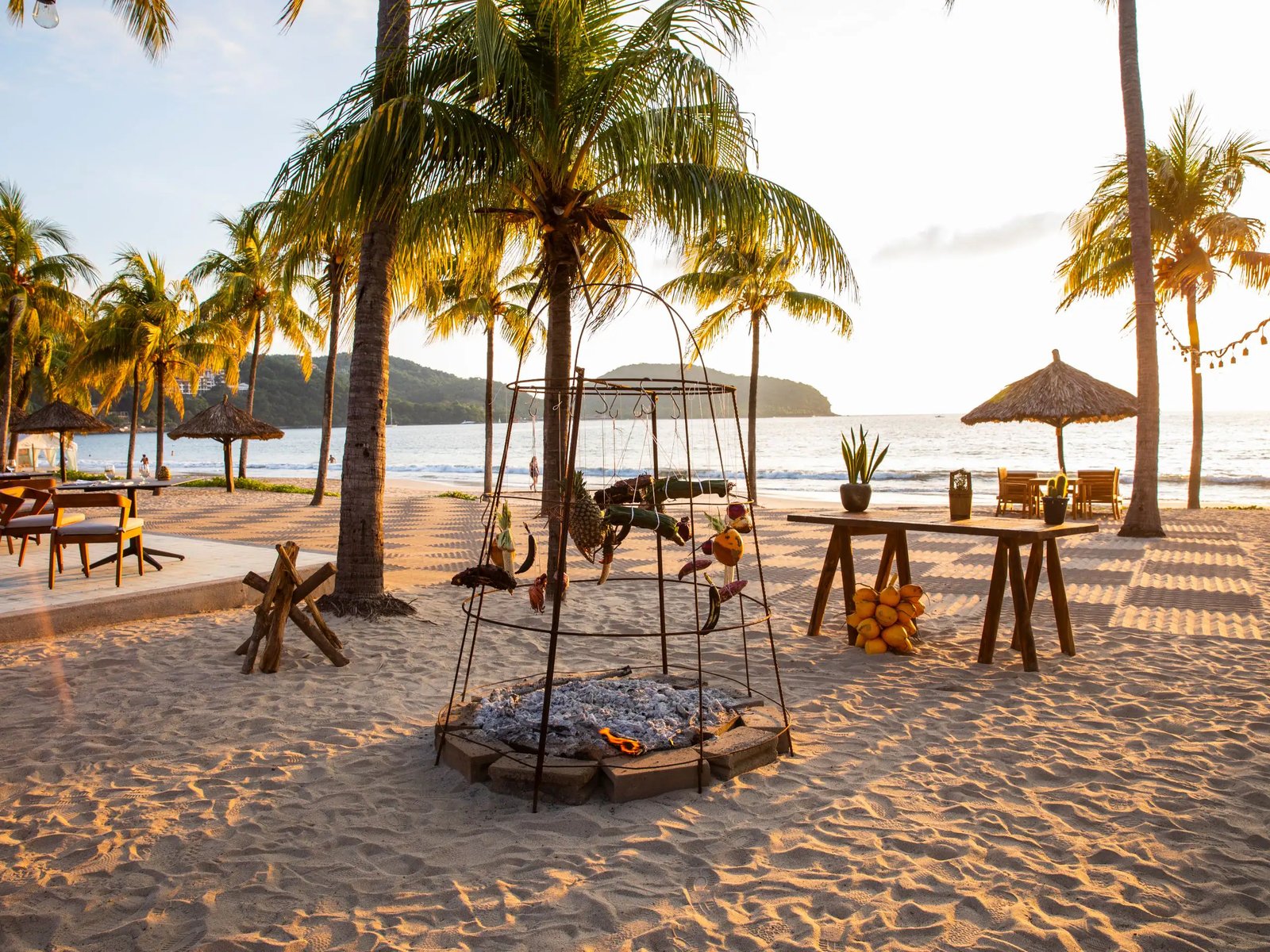Thompson Zihuatanejo, by Hyatt, at the table