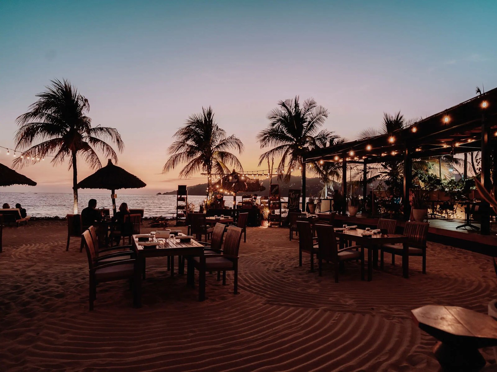 Thompson Zihuatanejo, by Hyatt