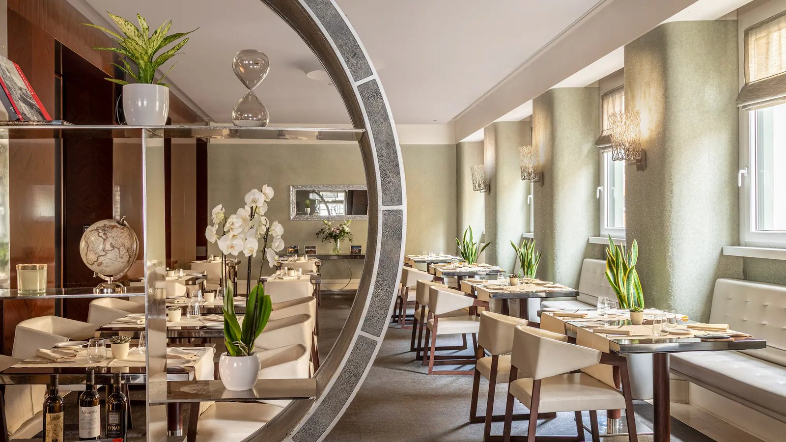 Meliá Genova, blue lounge & restaurant