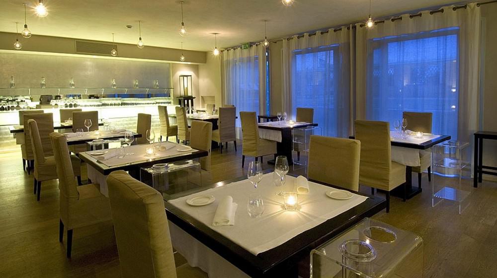 Hotel Carducci 76, ristorante vicolo santa lucia