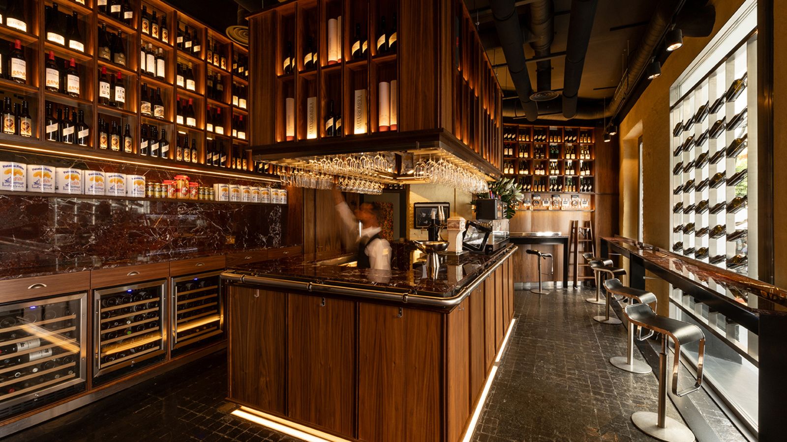 EME Catedral Mercer Hotel, maestro vinos y tapas
