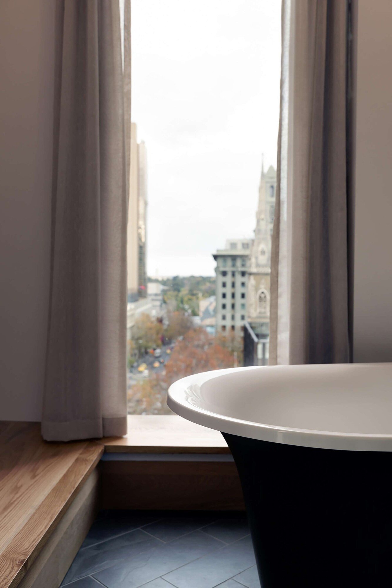 QT Melbourne — rooms