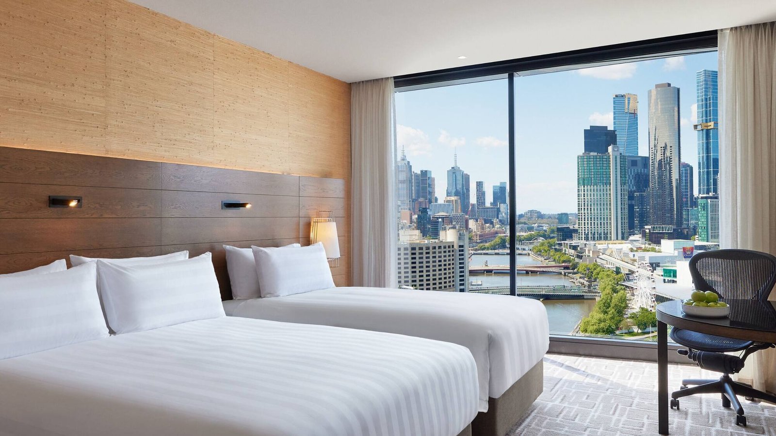 Pan Pacific Melbourne — rooms