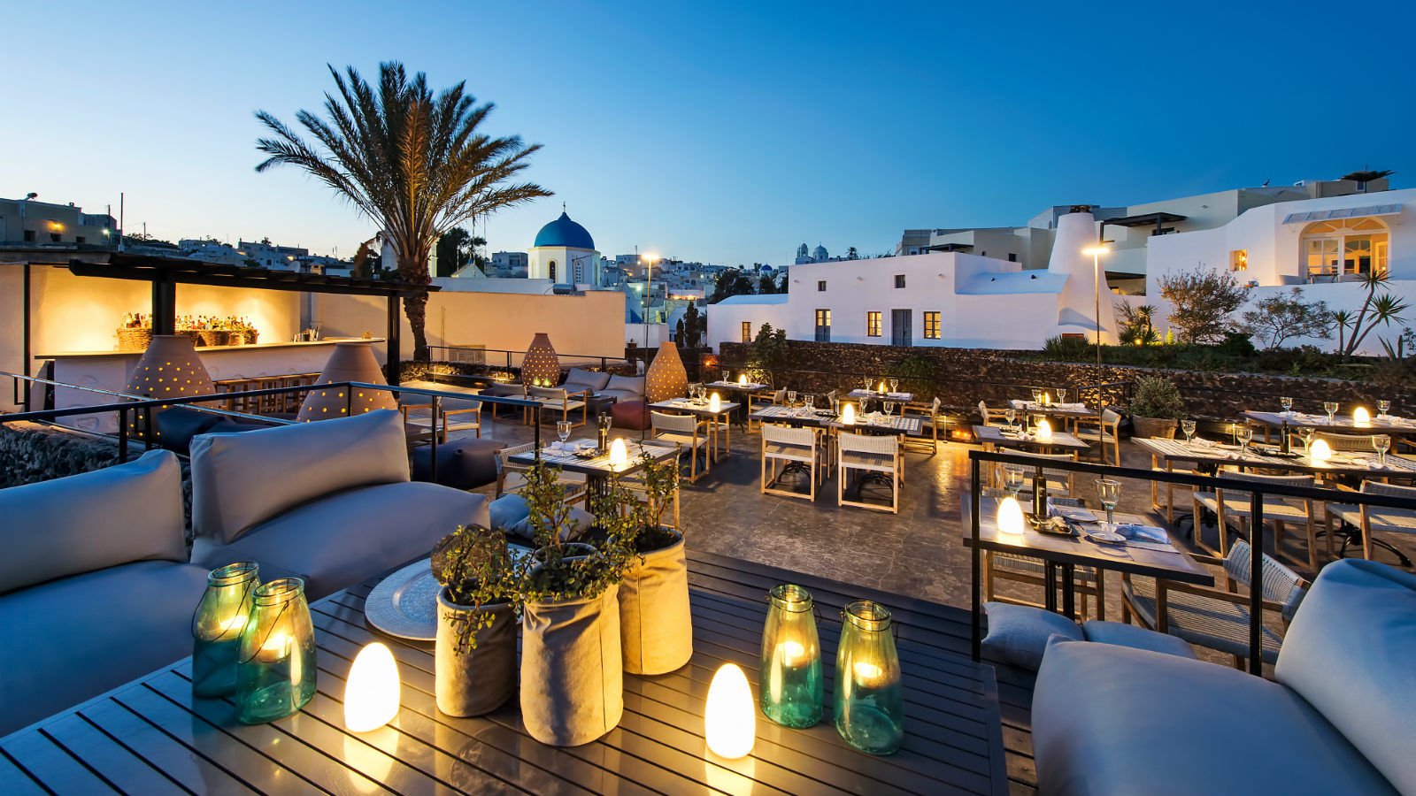 Vedema, a Luxury Collection Resort, Santorini, alati restaurant