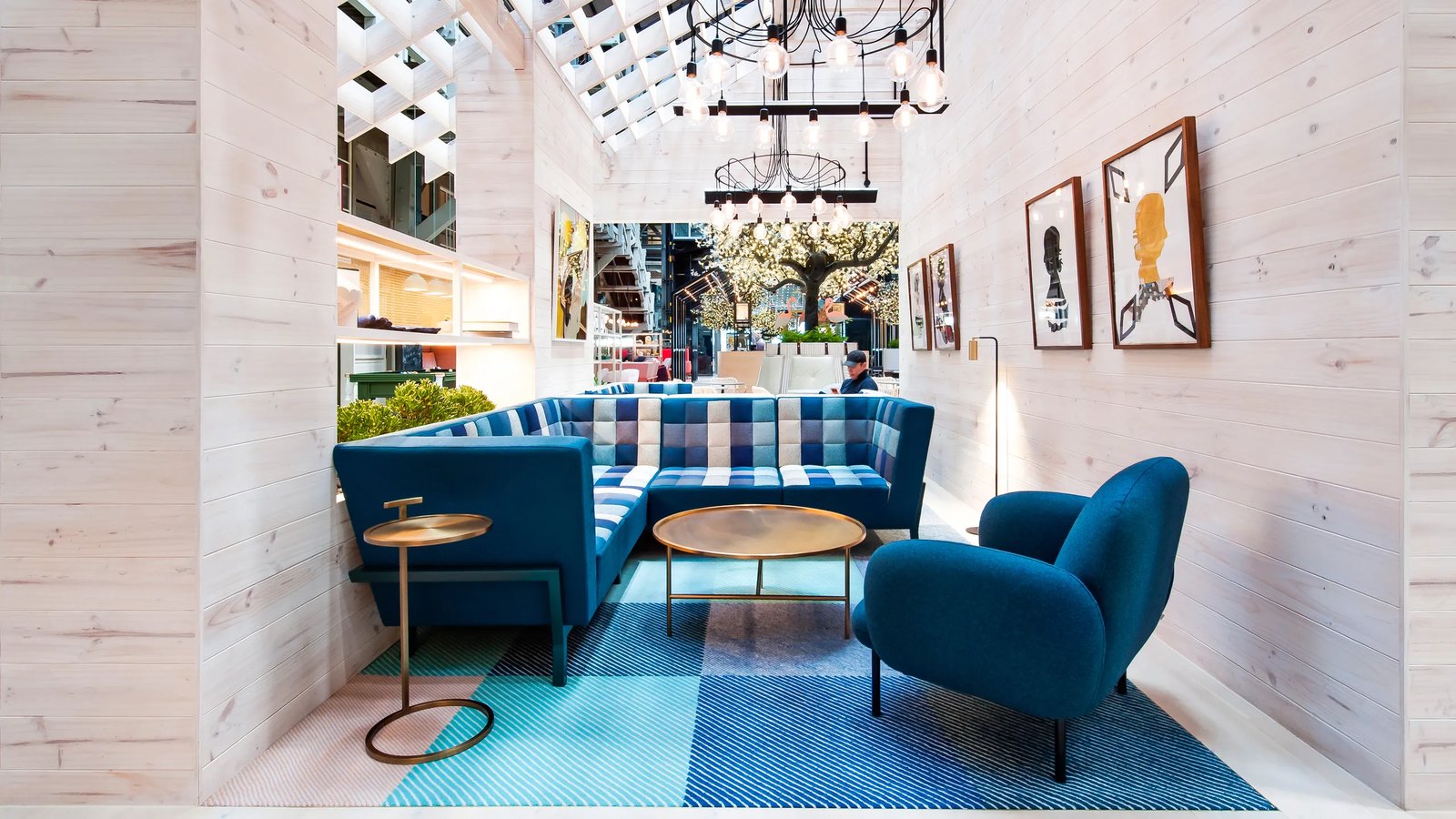 Ovolo Woolloomooloo — vibe
