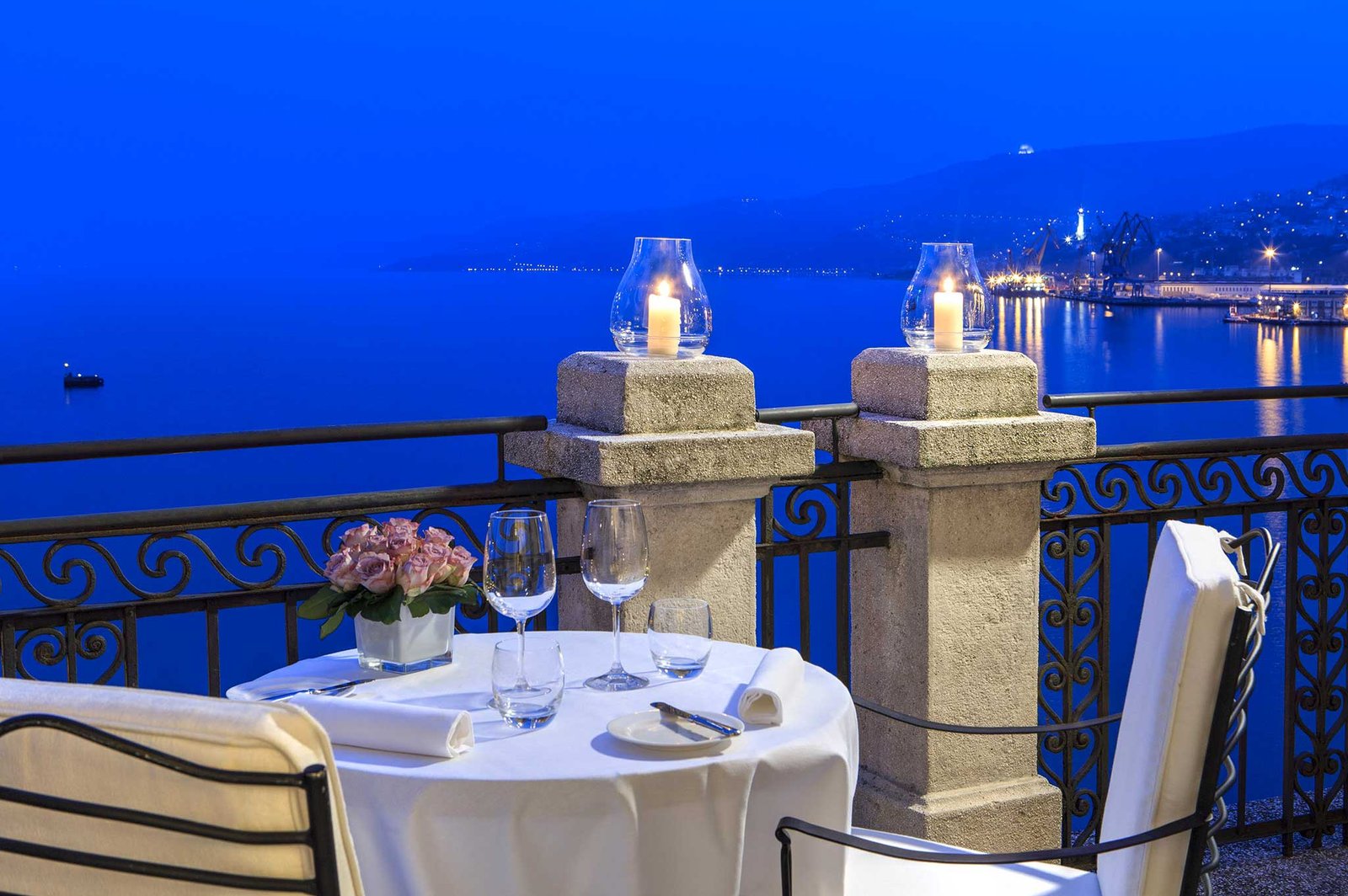 Savoia Excelsior Palace, at the table