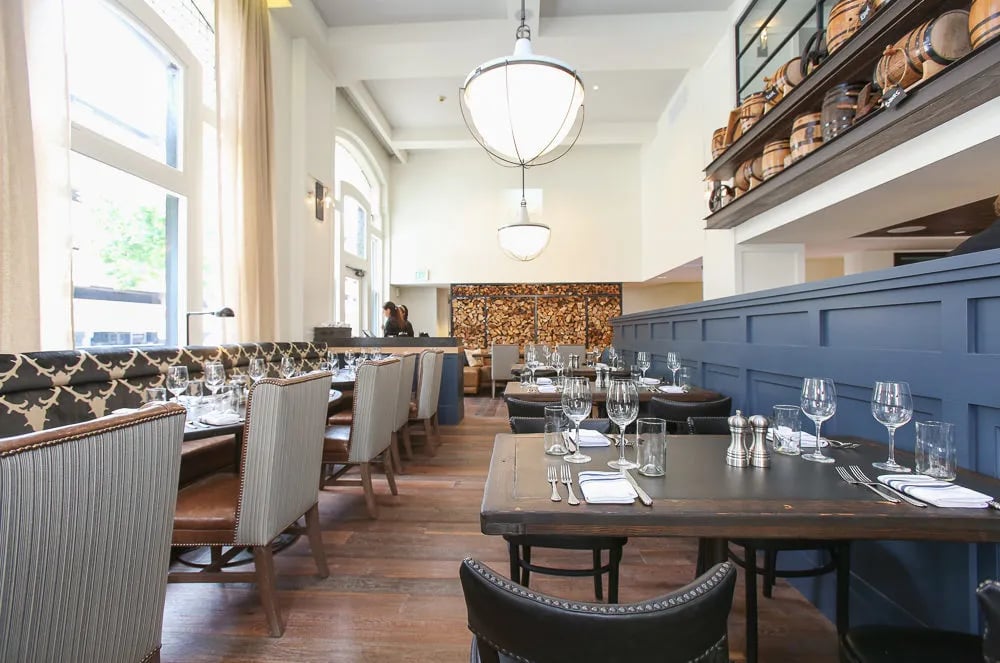 Hotel Teatro, the nickel